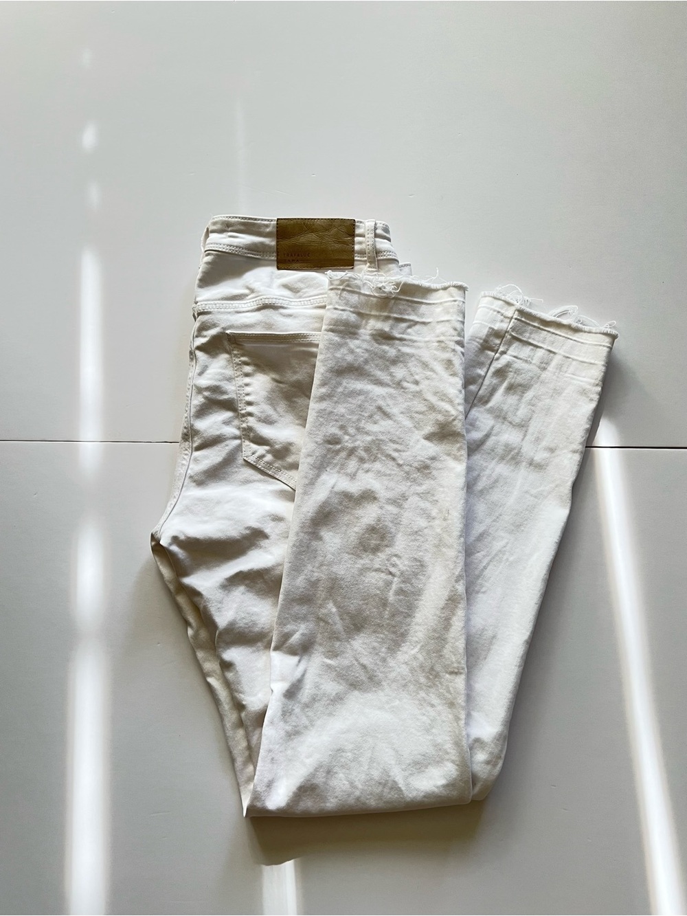 GUC Zara White Stretch Skinny Jeans  SZ-6